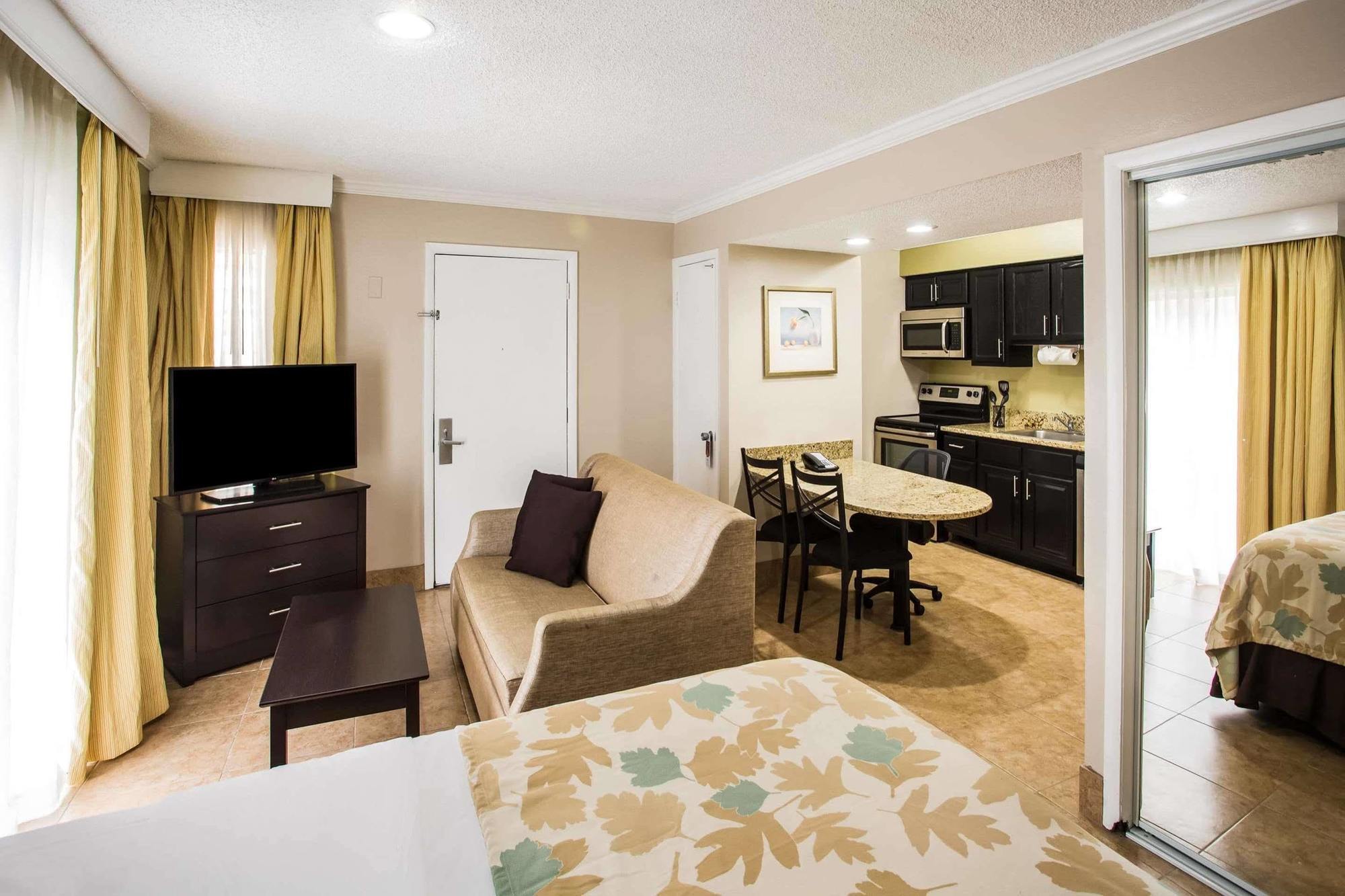 Hotel Hawthorn By Wyndham International Drive 3*