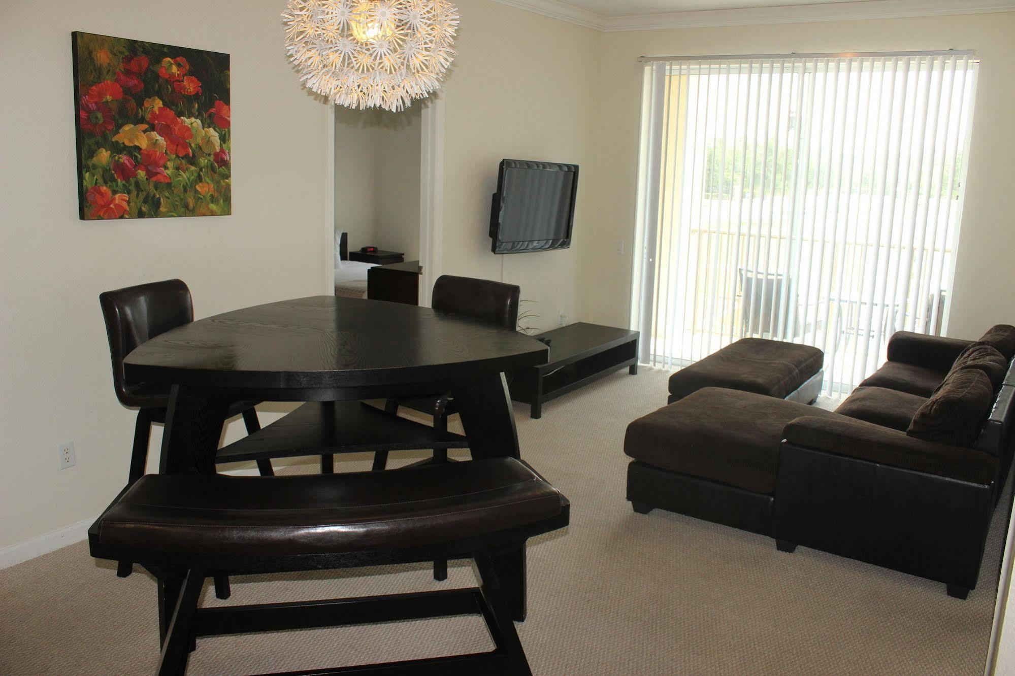 Aco Universal Boulevard Apartment *