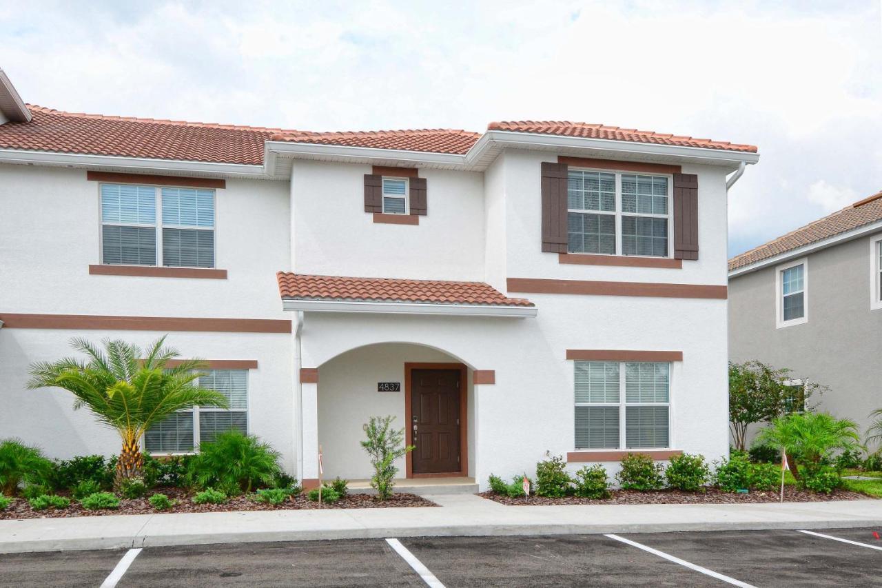 Holiday home Storey Lake- 5 Bedroom Townhome W/pool -1601st Orlando