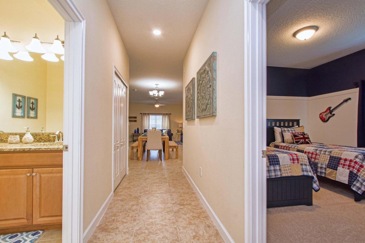 Holiday home Storey Lake- 5 Bedroom Townhome W/pool -1601st Orlando
