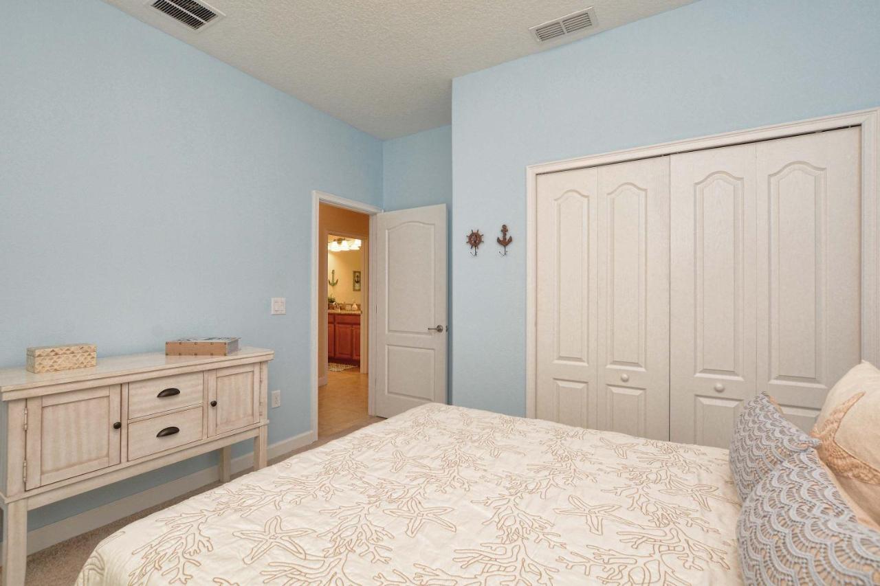 Holiday home Storey Lake- 5 Bedroom Townhome W/pool -1601st *