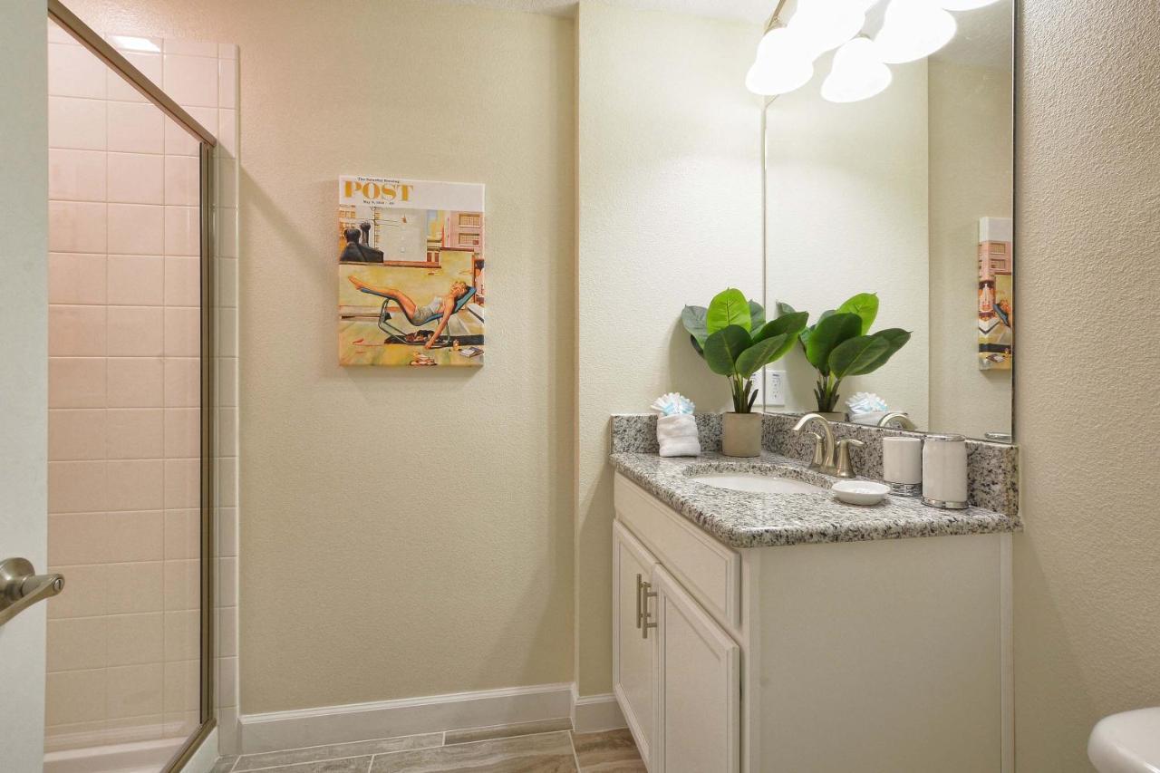 Holiday home Storey Lake-4 Bedroom Townhome W/spashpool-1613st