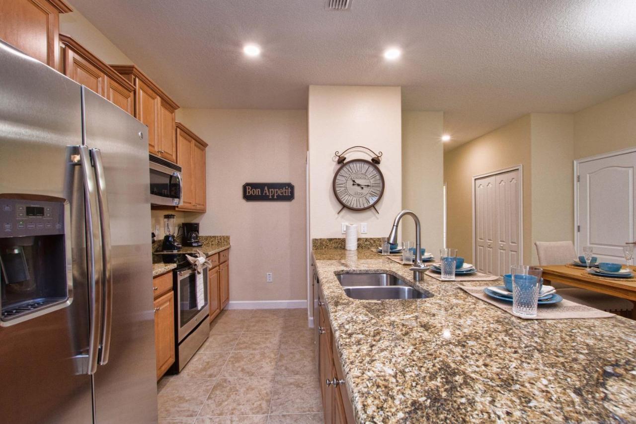 Holiday home Storey Lake- 5 Bedroom Townhome W/pool -1601st Orlando