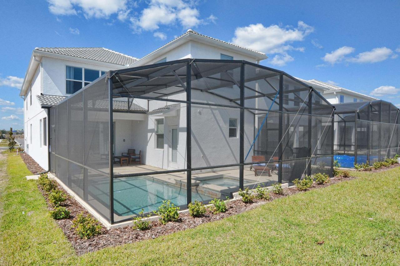 Storey Lake-5 Bedrooms W/pool-1650st * Orlando