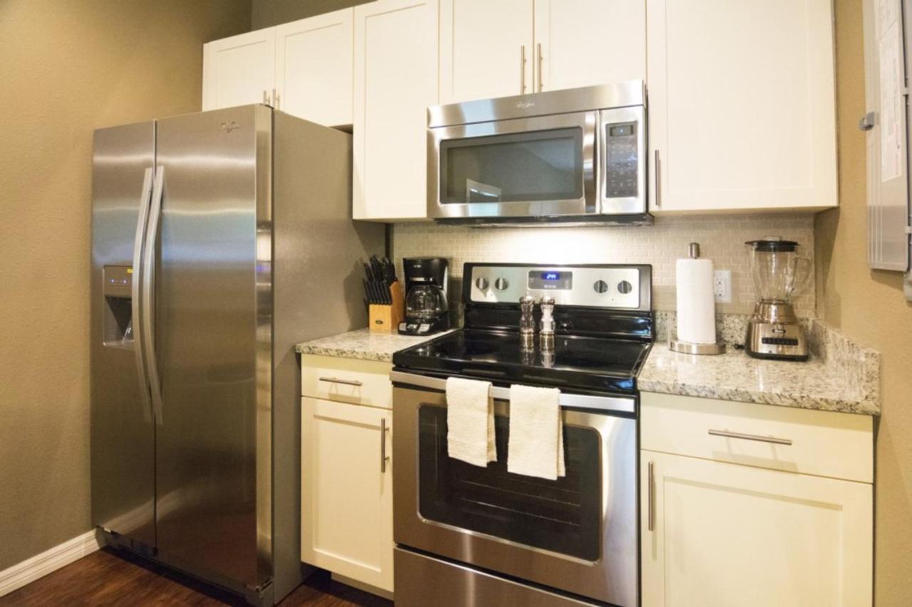 Beautiful Townhome At West Lucaya Wl8988 Holiday home