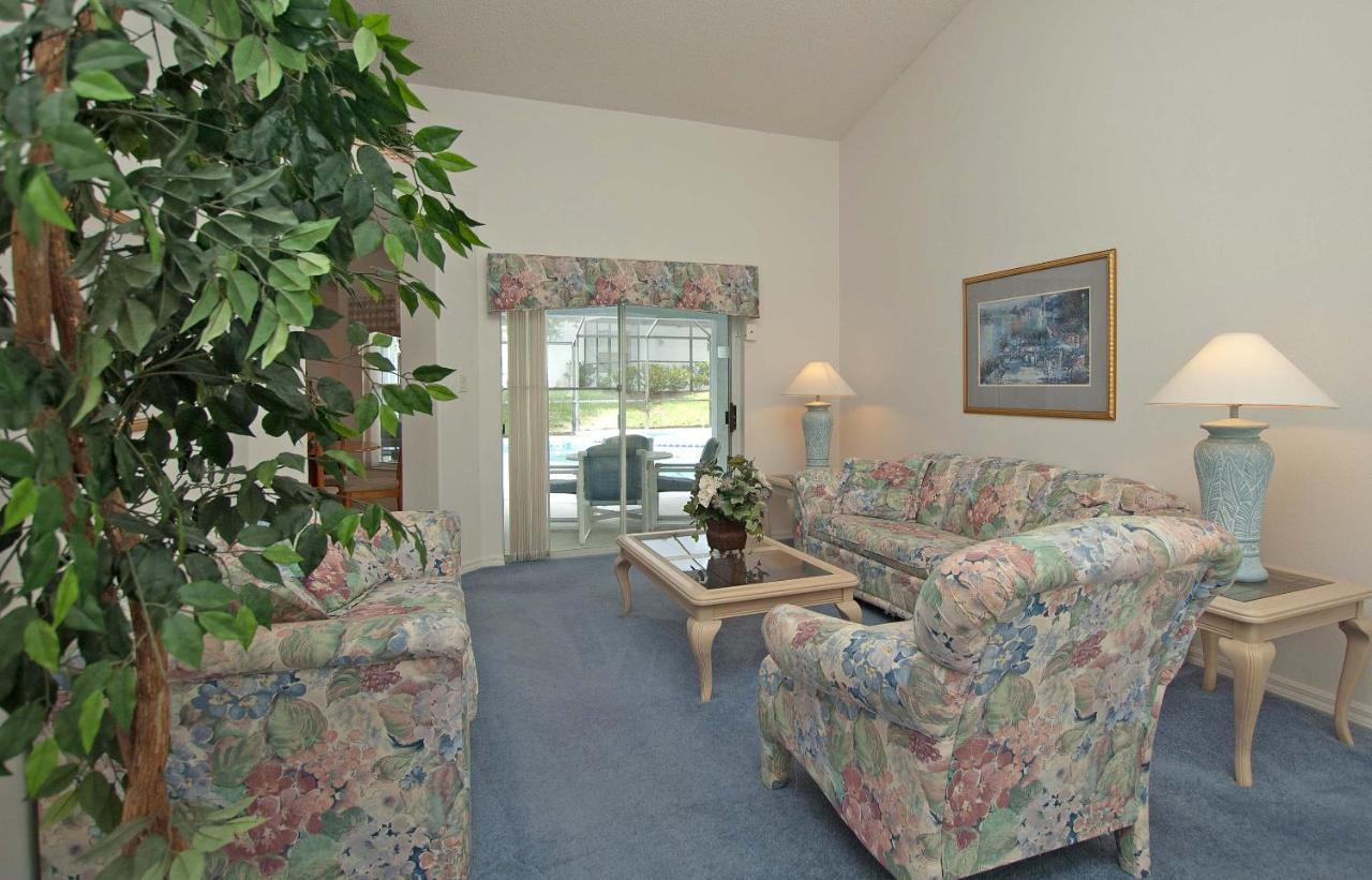Greater Groves-4 Bedrooms W/pool-5204gg Holiday home