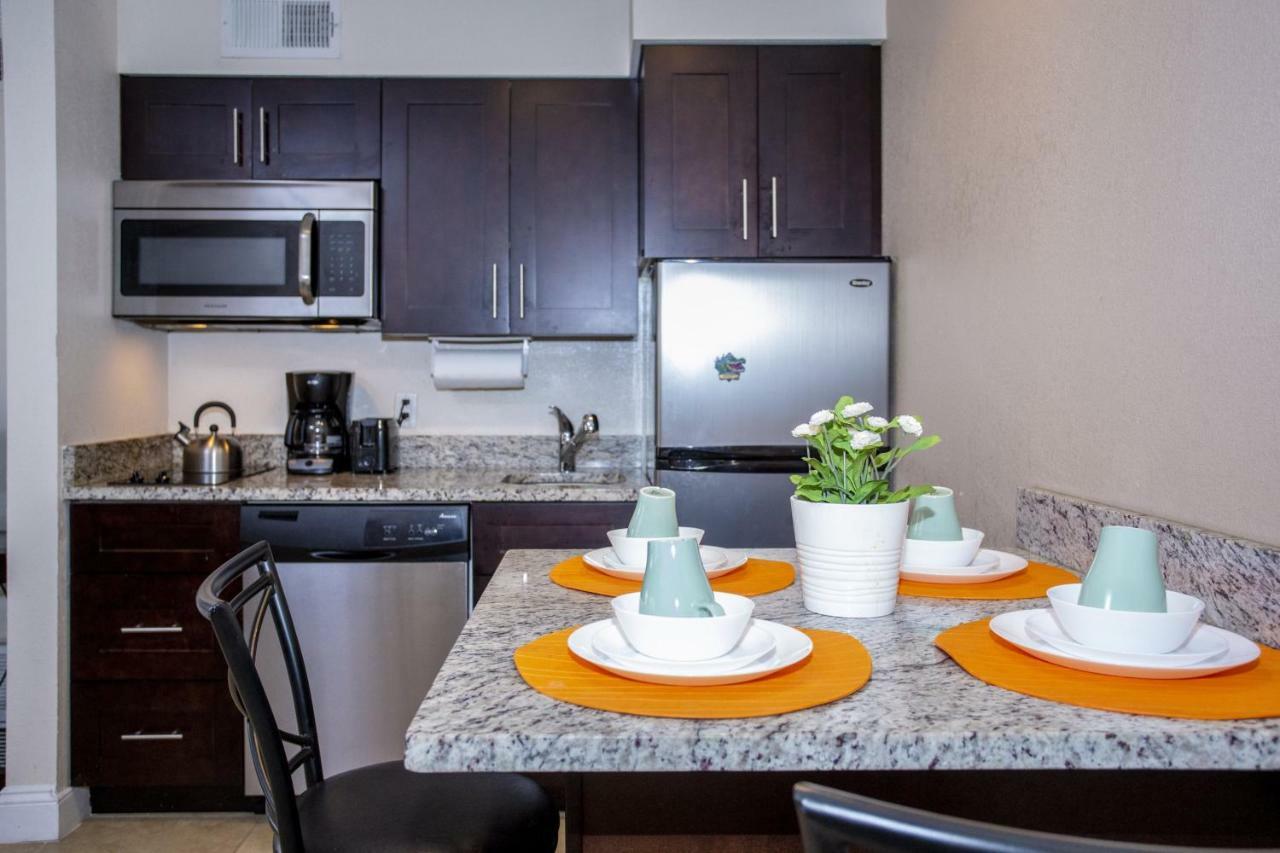 Apartment 1 Bedroom Just 10 Minutes From Disney