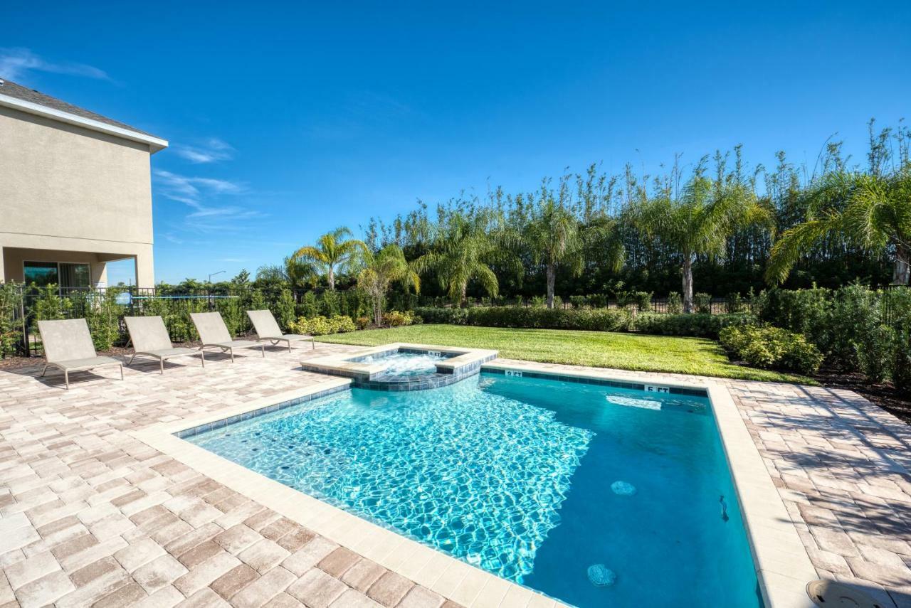 Holiday home Lovely By Rentyl Near With Private Pool, Air Hockey Table & Amenities - 7467m Orlando