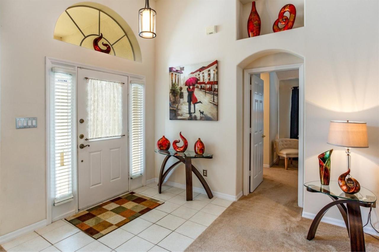 #503 Stunning 4 Bed, 3 Bath With Southwest Facing Pool And Orlando