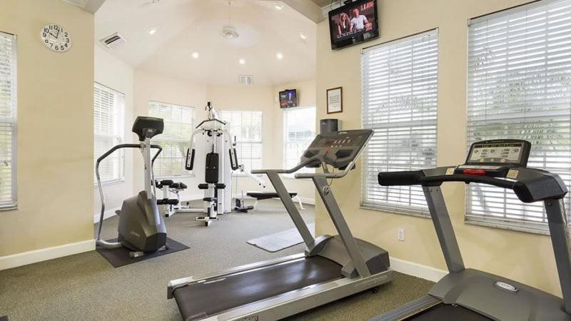Stunning 4 Bedroom Pool Located In Windsor Palms Holiday home Orlando