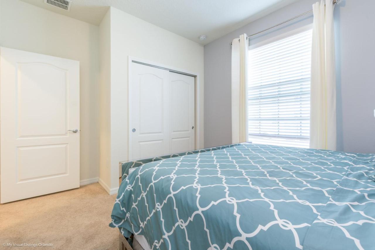New Fantastic 5 Bed 4 Bathroom Town Orlando
