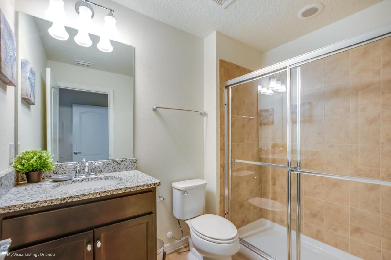 Holiday home New Fantastic 5 Bed 4 Bathroom Town Orlando