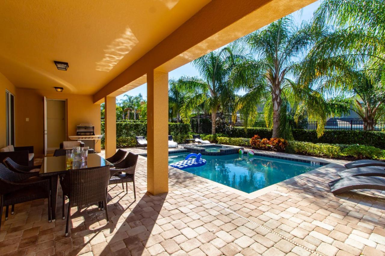 8 Bedroom Vacation With Pool Orlando