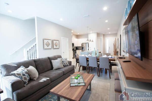 4 Bedroom 4 Ba Ground Zero To Disneyworld 1804ft² *