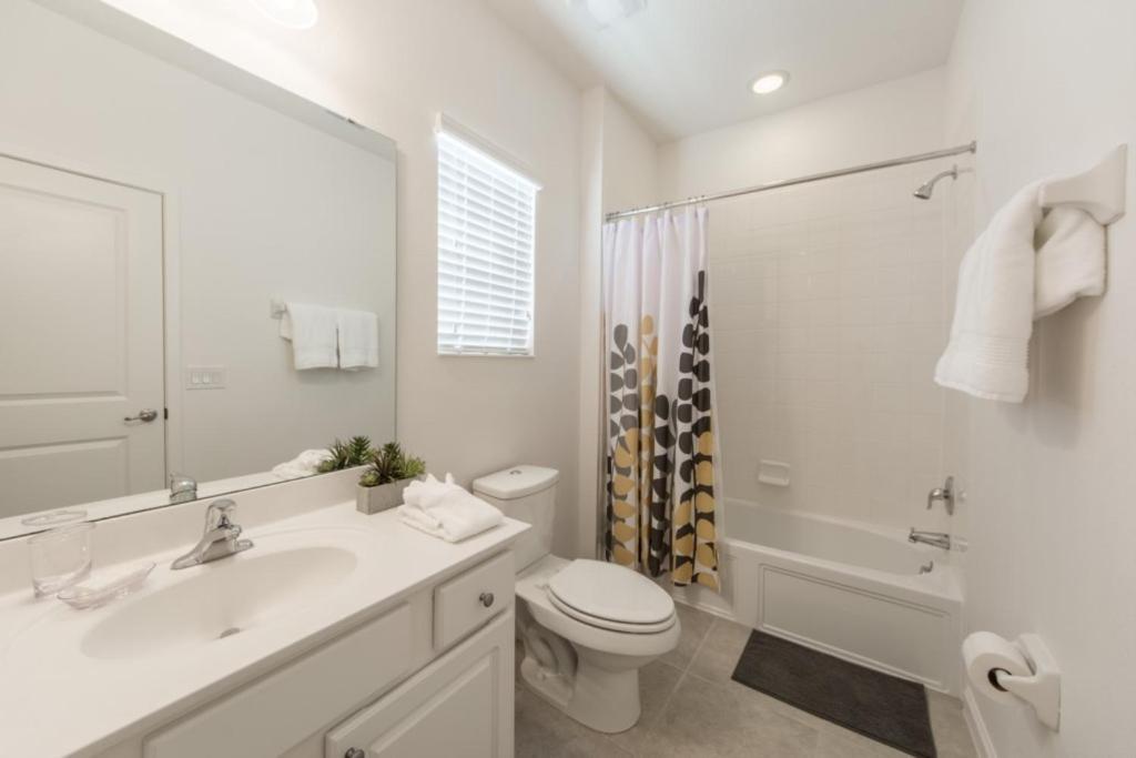 Holiday home Lovely 6bd Pool Game Hm Sonoma Resort-2692ca2