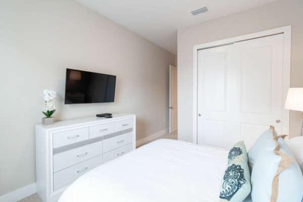 New 4 Bedroom 4 Ba Ground Zero To Theme Parks * Orlando