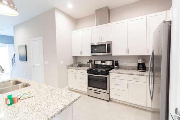 New 4 Bedroom 4 Ba Ground Zero To Theme Parks *