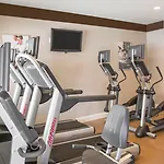 The Point Hotel & Suites Universal