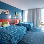 Universal\'S Cabana Bay Beach Resort