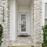 Modern With Private Pool - 20 Minutes To Disney