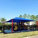 210 Disney Universal Convention Center