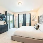 Dluxx Stunning House With Pool Movie Theater 428