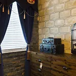 Bright 7 Bdrm Villa With Themed Bedrooms At Encore
