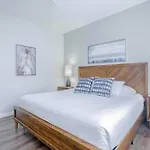 Stylish Vista Cay Luxury Electra Near All Theme Parks, And Walk To The Convention Center