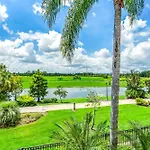 Stylish Vista Cay Lakeview Nirvana Near All Theme Parks, And Walk To The Convention Center