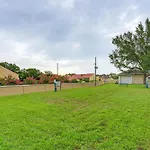 Kissimmee Resort Townhome With Private Cocktail Pool