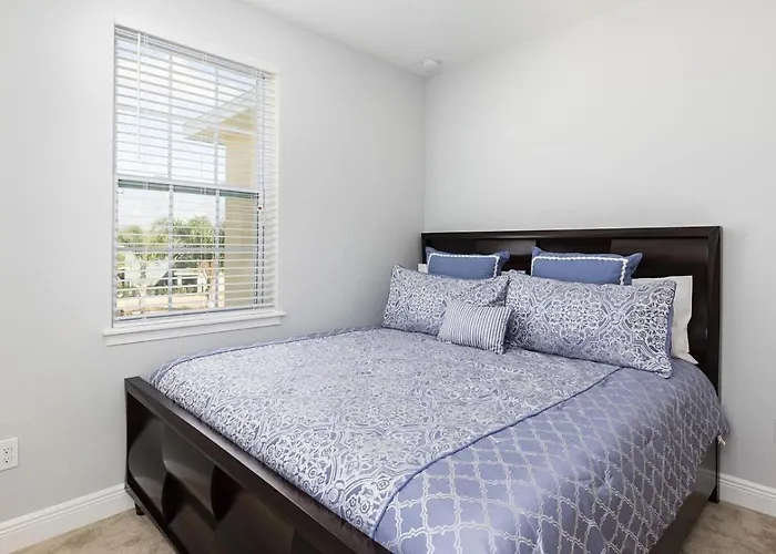 Lively 6 Bdrm Home With Galactic Themed Bedroom At Encore