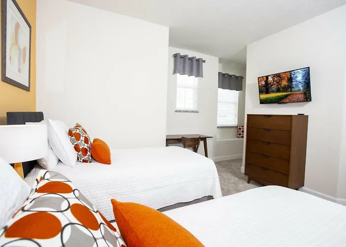 New And Modern Villa Near Disney