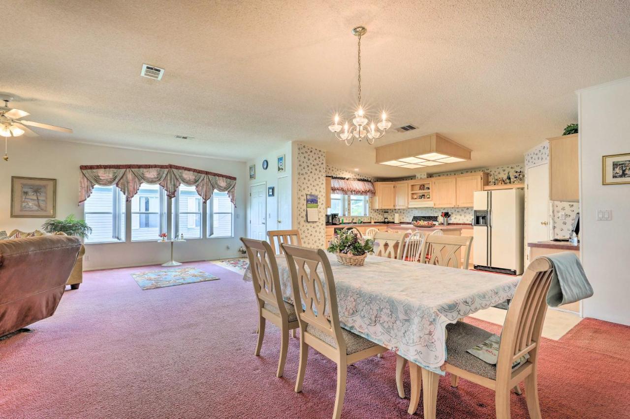 Holiday home Winter Garden House With Lanai And Pool Access!