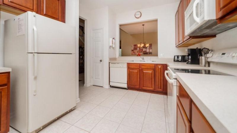 5 Bedroom 5 Bath Pool Home In Windsor Hills Resort Holiday home