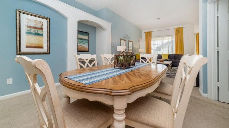 Holiday home 4 Bedroom In The Gated Windsor Palms Just Minutes To *