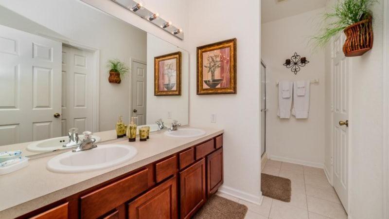 5 Bedroom 5 Bath Pool Home In Windsor Hills Resort Holiday home Orlando