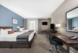 Wyndham Garden Universal / I Drive