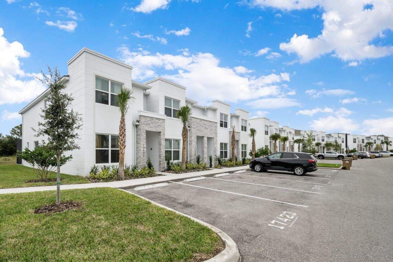 Luxury With Amazing Themed Bedrooms Holiday home Orlando