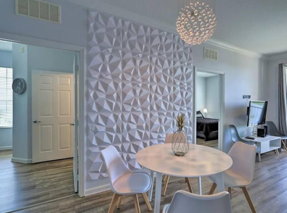 Apartment Seaworlddisneyuniversal 5 Beds 3 Bed2bath *