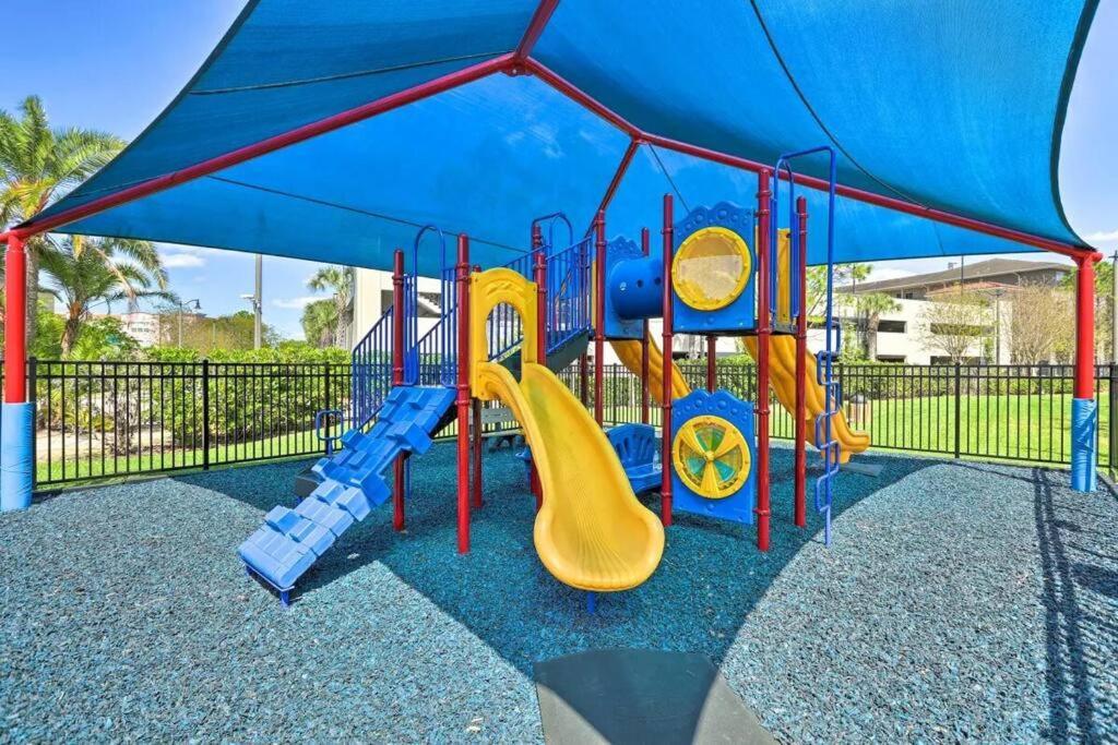 Seaworlddisneyuniversal 5 Beds 3 Bed2bath