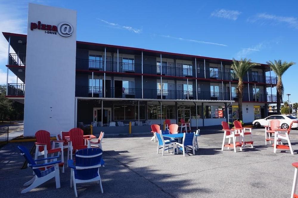 Travelodge By Wyndham Orlando At Heart Of International Drive Orlando