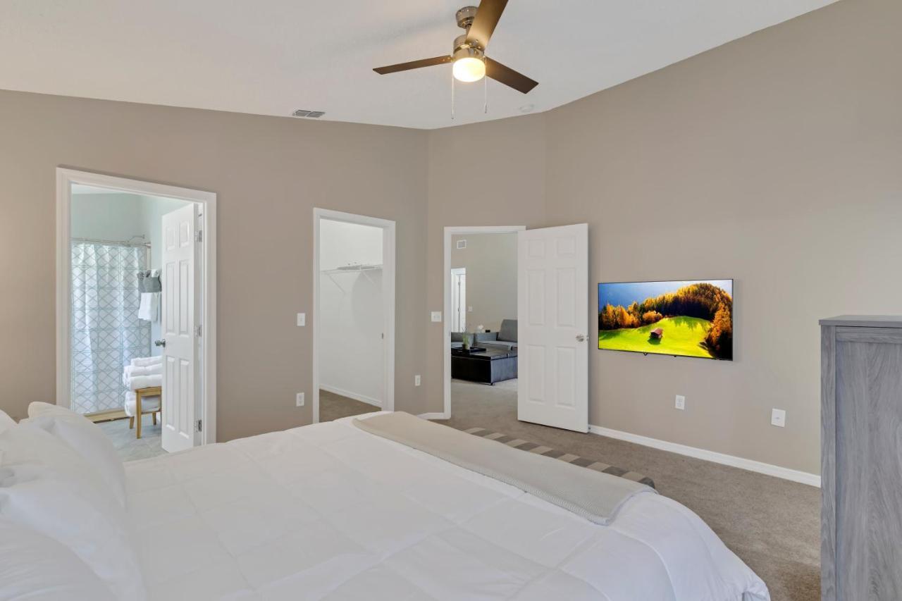 Themed House Free Heated Pool Close 5br 9bd Orlando