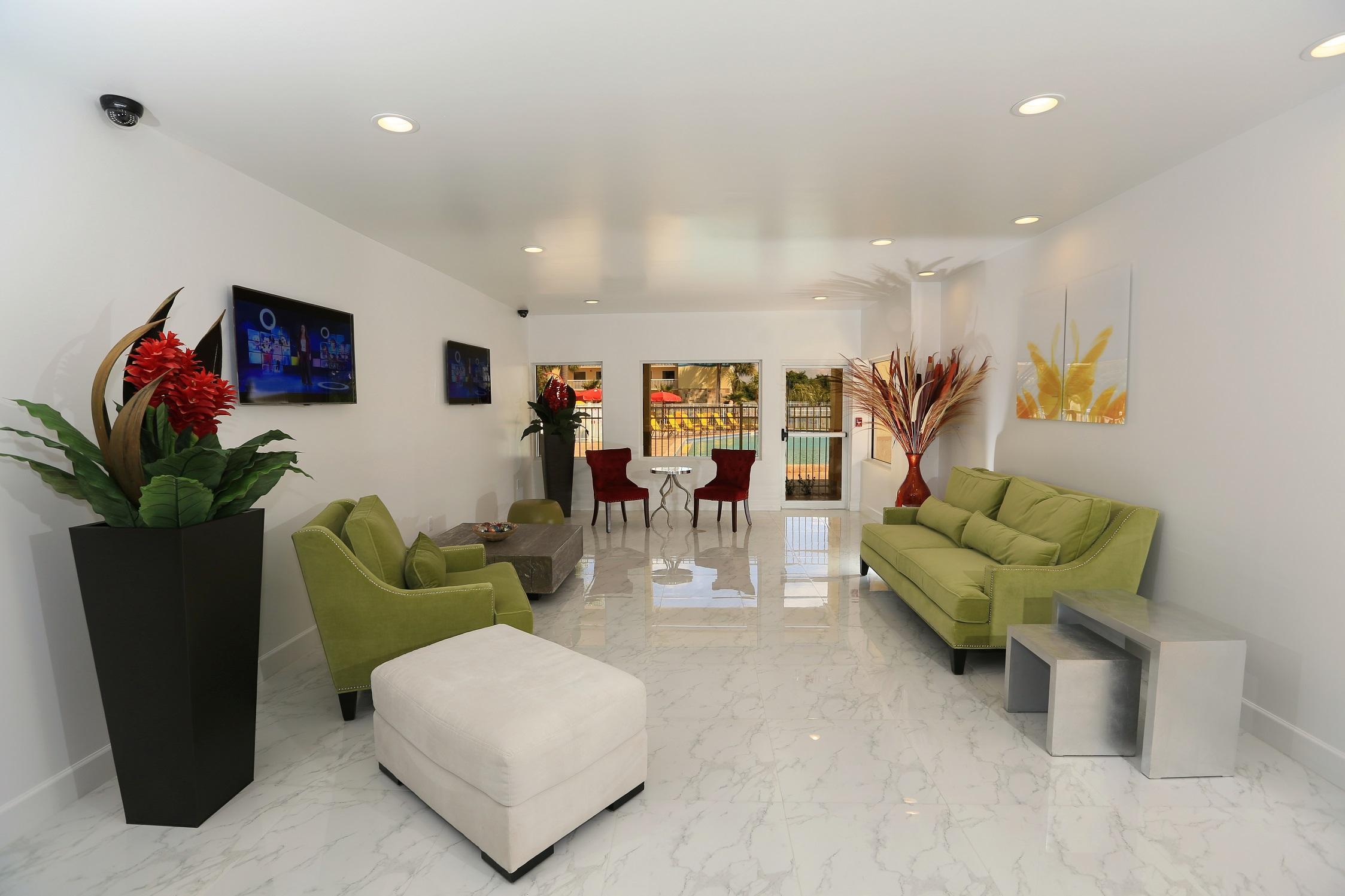 Hotel Surestay By Western International Drive 3*