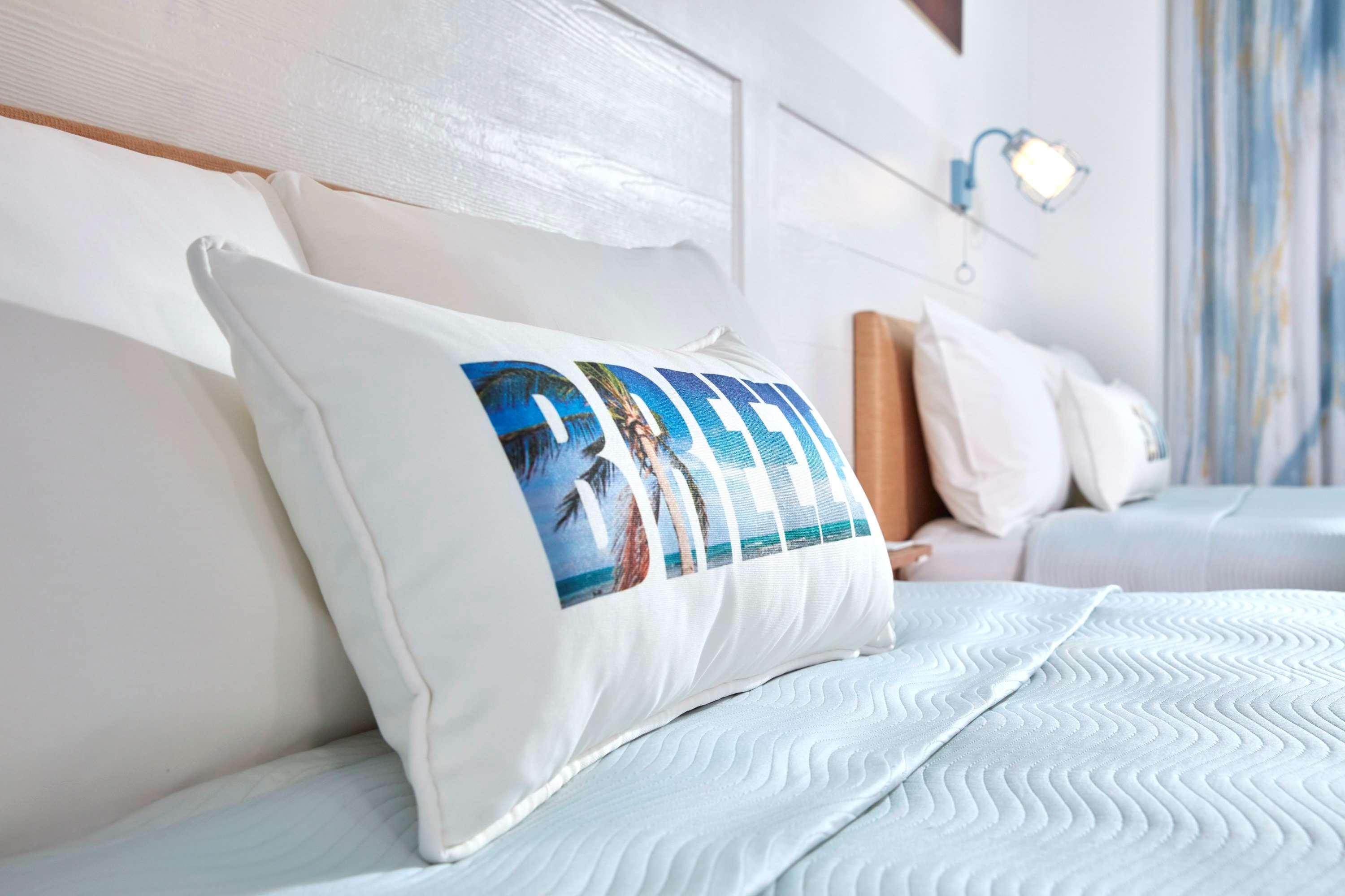 Resort Universal's Endless Summer - Dockside And Orlando