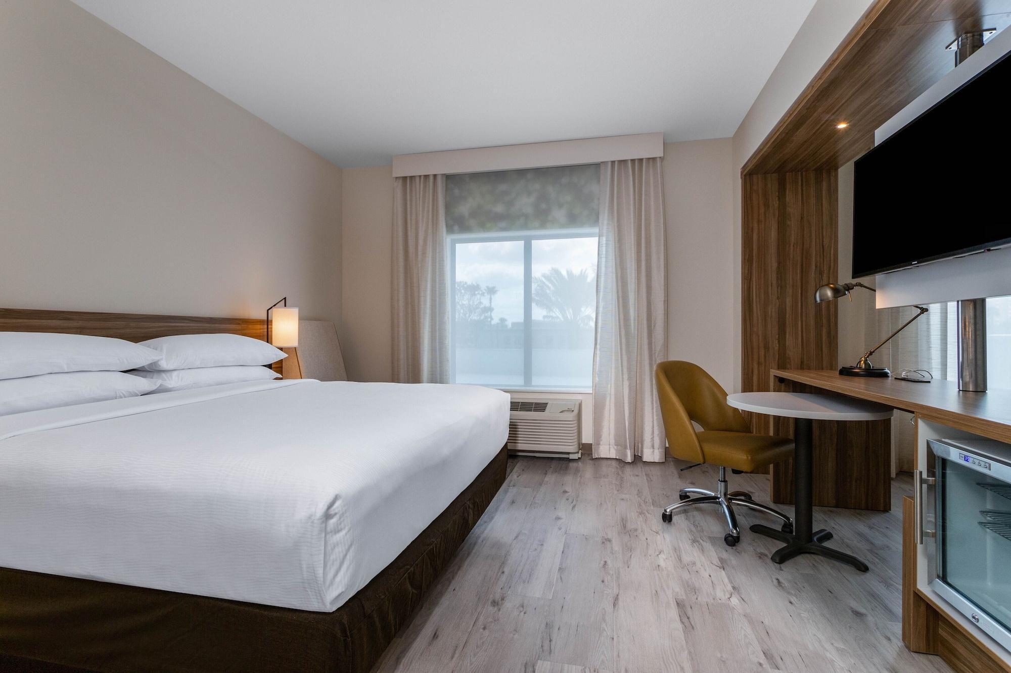 Hotel Wyndham Garden Universal / I Drive