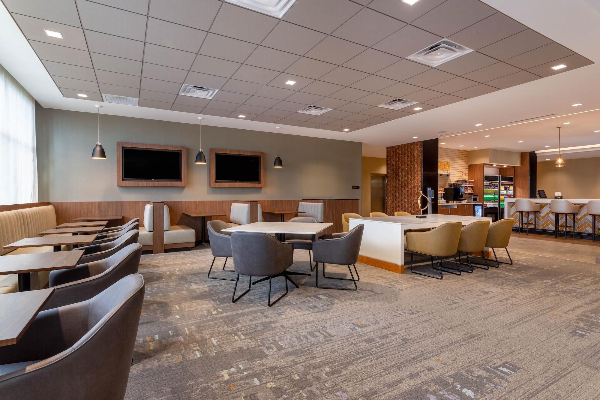 Wyndham Garden Universal / I Drive Hotel