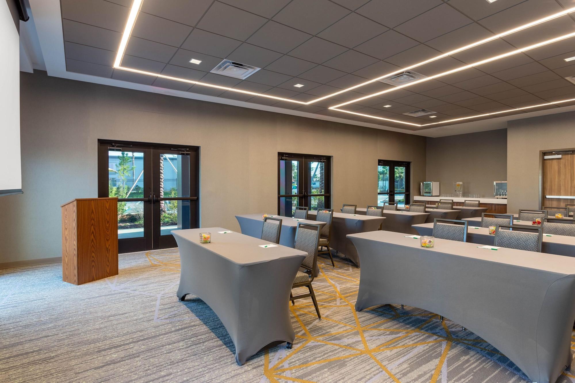 Wyndham Garden Universal / I Drive 3*