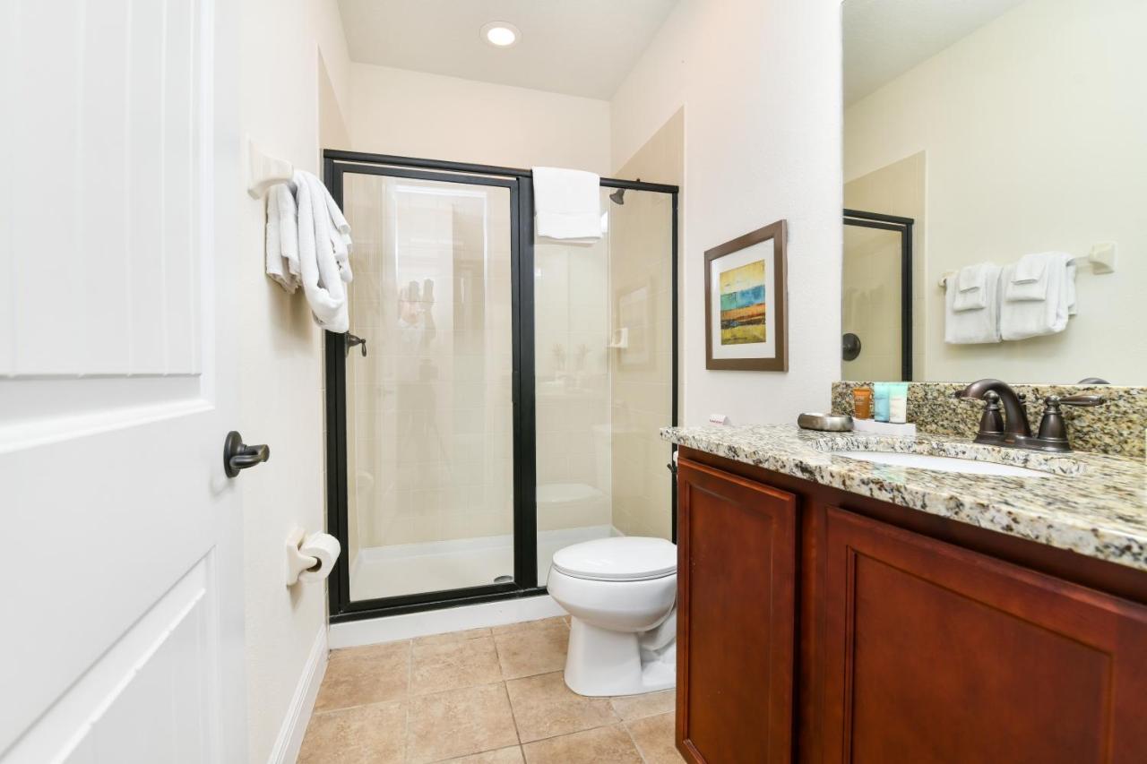 Spacious By Rentyl With Water Park Access Near - 7523m *