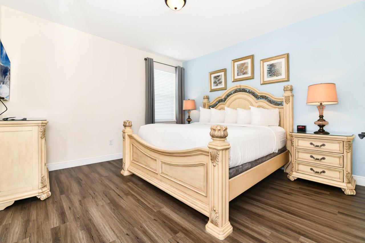 Spacious By Rentyl With Water Park Access Near - 7523m