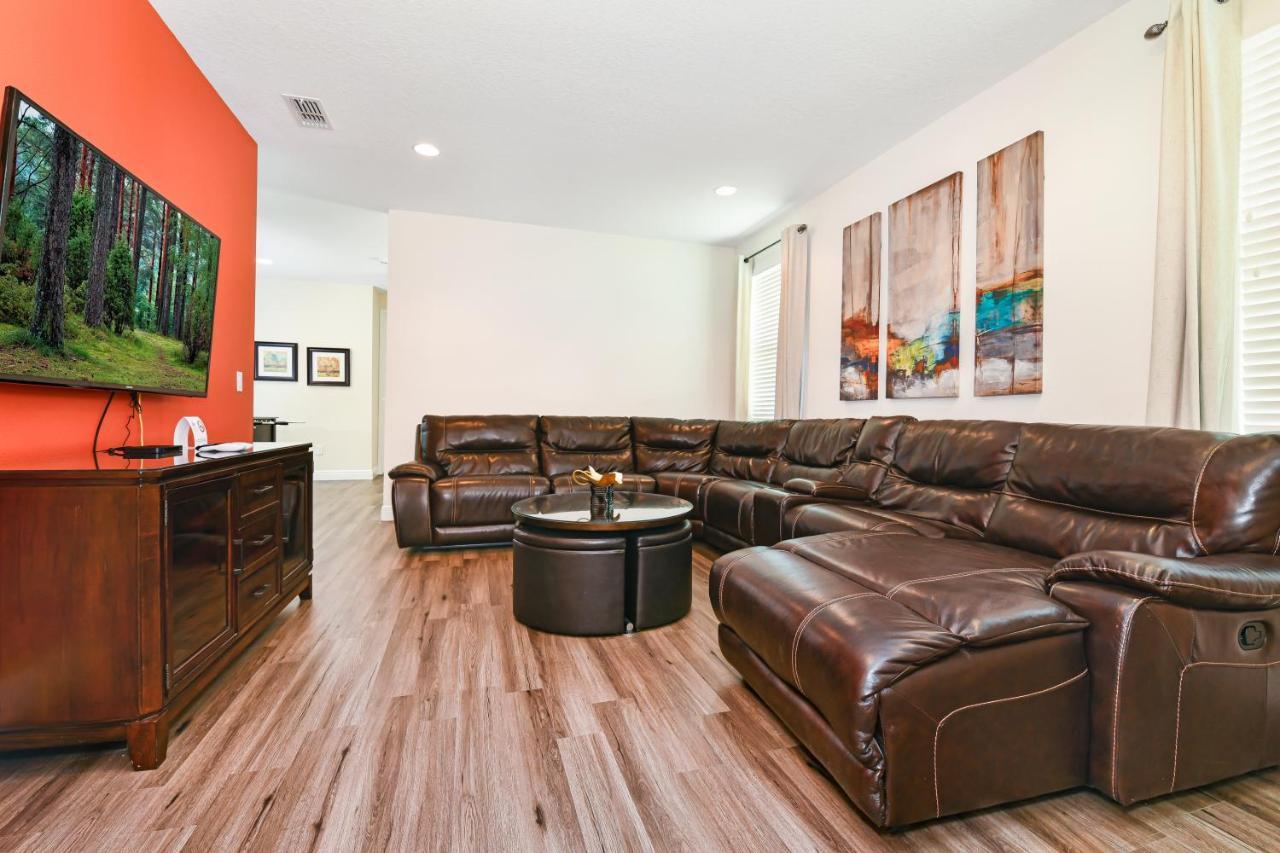 Spacious By Rentyl With Water Park Access Near - 7523m Holiday home Orlando